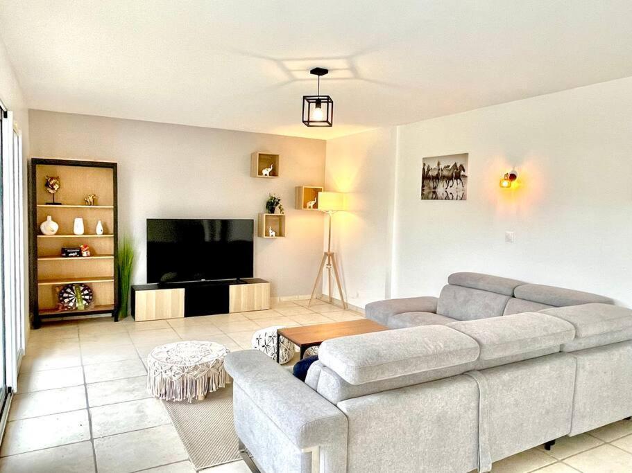 Charmante Villa Pour 10 Personnes Saint-Augustin  Экстерьер фото