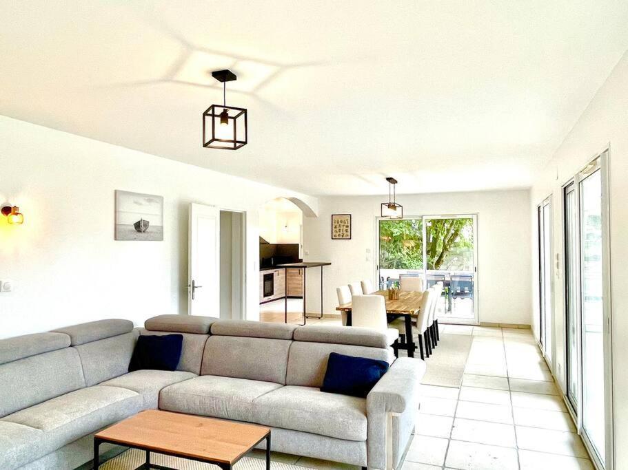 Charmante Villa Pour 10 Personnes Saint-Augustin  Экстерьер фото